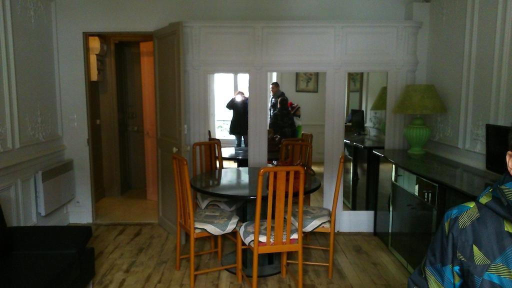 Le Sarciron Apartment Le Mont-Dore Room photo